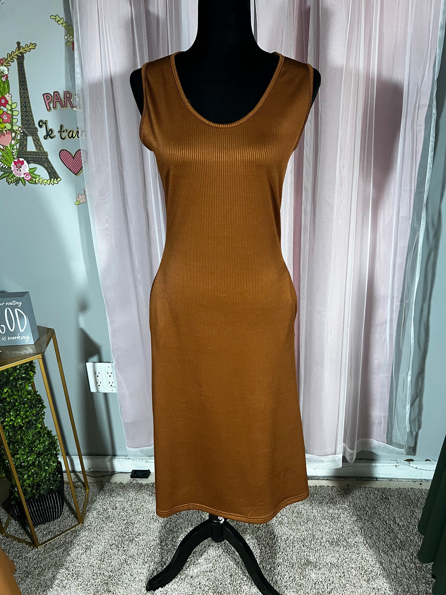 Vivian Dress